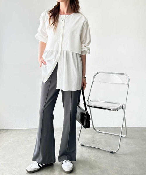 GeeRA(ジーラ)の「【-3kg見え/S-LL展開】美脚シルエットピンタックセミフレアパンツ(その他パンツ・レディース・チャコール/ベージュ/ブラック・SMALL/MEDIUM/LARGE/X-LARGE)」の14枚目の写真