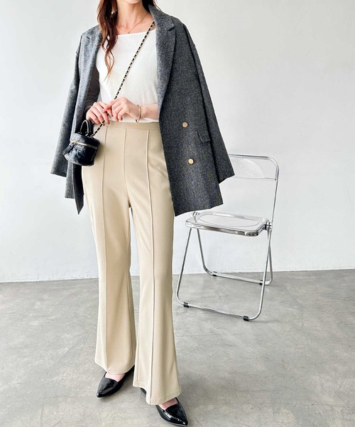 GeeRA(ジーラ)の「【-3kg見え/S-LL展開】美脚シルエットピンタックセミフレアパンツ(その他パンツ・レディース・チャコール/ベージュ/ブラック・SMALL/MEDIUM/LARGE/X-LARGE)」の18枚目の写真