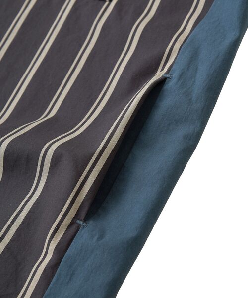 Editt by YECCA VECCA（エディットバイイェッカヴェッカ）の「2way袖デザインロングシャツ（シャツ/ブラウス・レディース・ブラック系その他2/イエロー系その他3/カーキ・FREE）」の11枚目の写真