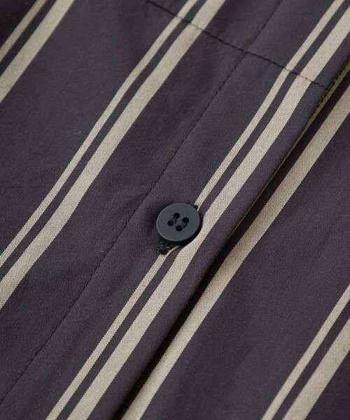 Editt by YECCA VECCA（エディットバイイェッカヴェッカ）の「2way袖デザインロングシャツ（シャツ/ブラウス・レディース・ブラック系その他2/イエロー系その他3/カーキ・FREE）」の12枚目の写真