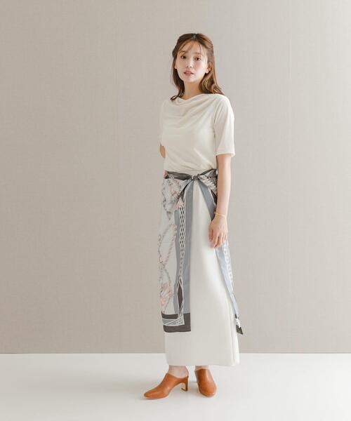 URBAN RESEARCH ROSSO WOMEN（アーバンリサーチ　ロッソ）の「シアーストレッチベロアカットソー（Tシャツ/カットソー・レディース・レッド系その他/オフホワイト・FREE）」の12枚目の写真