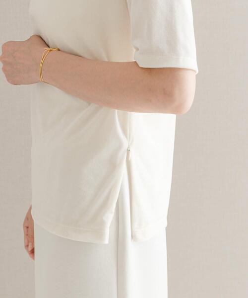 URBAN RESEARCH ROSSO WOMEN（アーバンリサーチ　ロッソ）の「シアーストレッチベロアカットソー（Tシャツ/カットソー・レディース・レッド系その他/オフホワイト・FREE）」の21枚目の写真