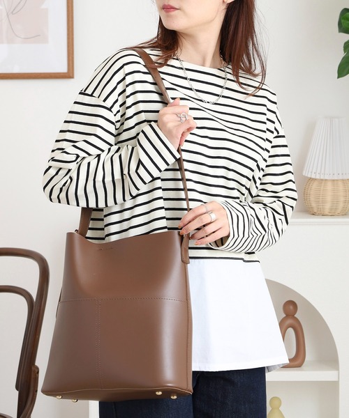Arinomama（アリノママ）の「綿100%ボーダー　2wayレイヤードライクボーダーロンT（Tシャツ/カットソー・レディース・ホワイト×ブラック/ブラウン系/レッド系/ブラック×ホワイト・FREE）」の6枚目の写真