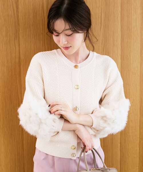 le.coeur blanc(ルクールブラン)の「《手洗い可能》TORRAZZO DONNA別注ラビットファーニット(ニット/セーター・レディース・アイボリー/ブラウン/ブラック/グレー・38)」の6枚目の写真