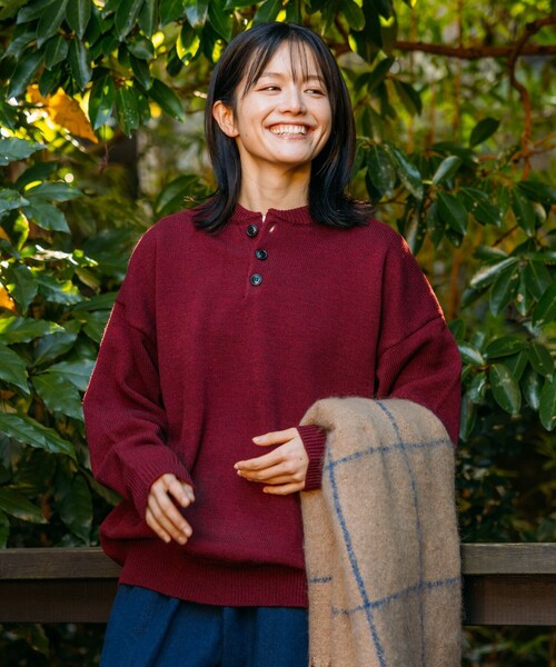 FREAK'S STORE(フリークスストア)の「限定展開 Relax Fit リラックスフィット イージーケア ウォッシャブル ヘンリーネックニット(ニット/セーター・メンズ・ブラック/チャコールグレー/オリーブ/ネイビー/バーガンディー/グレー・LARGE/MEDIUM/SMALL)」の20枚目の写真