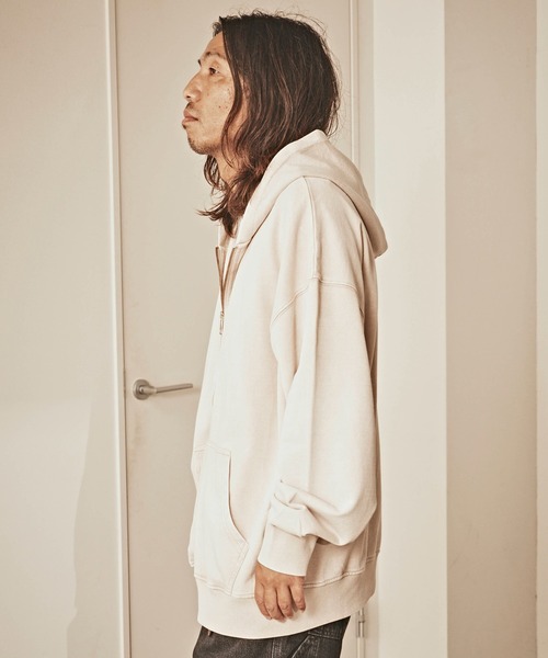 ALL RUNS(オールランズ)の「ヴィンテージ風 洗い加工 ワイドシルエット ジップパーカー(パーカー・メンズ・グレー/ベージュ/ダークブラウン/ブラック・L/M)」の9枚目の写真