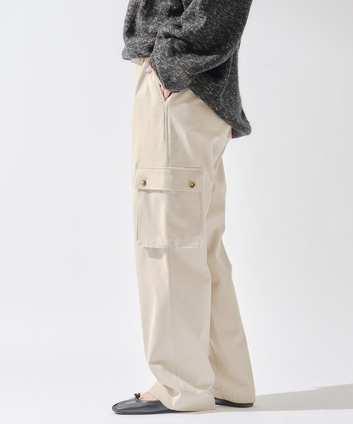 B.C STOCK（ベーセーストック）の「【Deux Allures/ドゥ アリュール】ウラキモウ カーゴスラックス（カーゴパンツ・メンズ・ライトグレー/ベージュ・MEDIUM/LARGE）」の7枚目の写真