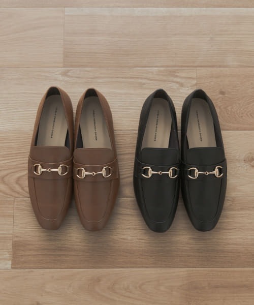 URBAN RESEARCH DOORS（アーバンリサーチドアーズ）の「ビット付きローファー（パンプス・レディース・ブラウン系その他/ブラック・36/37/38）」の6枚目の写真