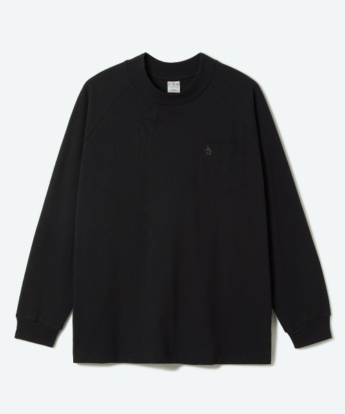 penguin BY MUNSINGWEAR(ペンギン バイ マンシングウェア)の「60’S MOCK NECK SHIRT(Tシャツ/カットソー・メンズ・ブラック/ホワイト・M/L/XL)」の1枚目の写真