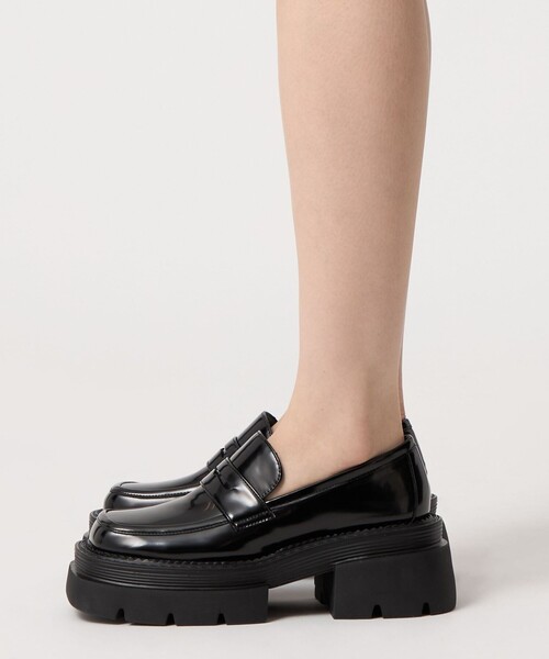 SY UNITED ARROWS（シーユナイテッドアローズ）の「＜SY＞ スクエアボリュームローファー フラット65↑（ローファー・レディース・オフホワイト/ブラック・22.5cm/23cm/23.5cm/24cm/24.5cm/25cm）」の14枚目の写真