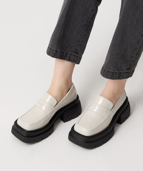 SY＞ スクエアボリュームローファー フラット65↑（ローファー）｜SY