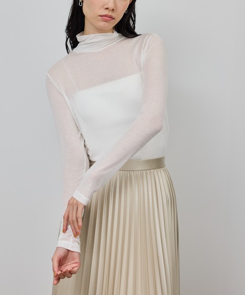 ROPE'（ロペ）の「カシミヤシルクブレンドインナータートルネック/イージーケア（Tシャツ/カットソー・レディース・ブラック/ホワイト・FREE）」の3枚目の写真