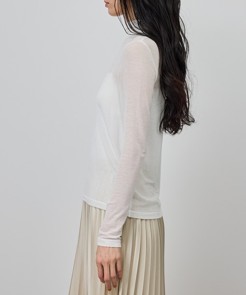 ROPE'（ロペ）の「カシミヤシルクブレンドインナータートルネック/イージーケア（Tシャツ/カットソー・レディース・ブラック/ホワイト・FREE）」の11枚目の写真