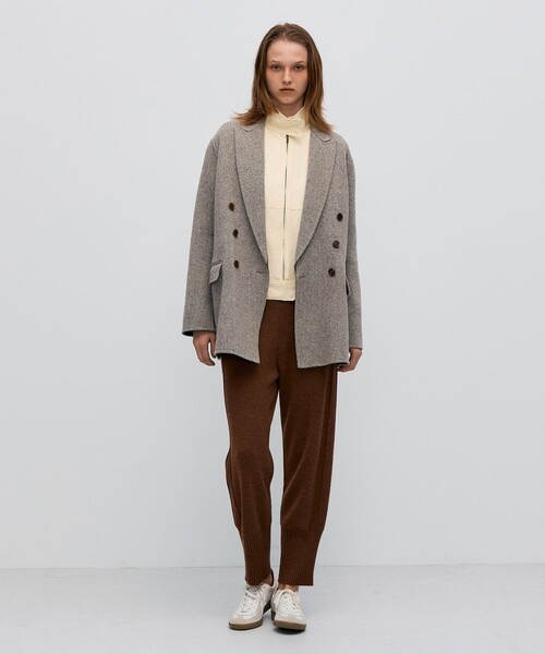 BACCA(バッカ)の「オートミールダブルフェイス リバージャケットコート(テーラードジャケット・レディース・ブラウン/ライトイエロー・36/34)」の4枚目の写真