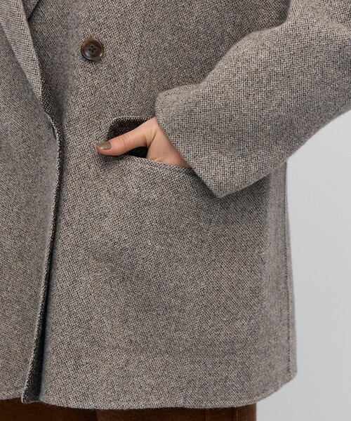 BACCA(バッカ)の「オートミールダブルフェイス リバージャケットコート(テーラードジャケット・レディース・ブラウン/ライトイエロー・36/34)」の12枚目の写真