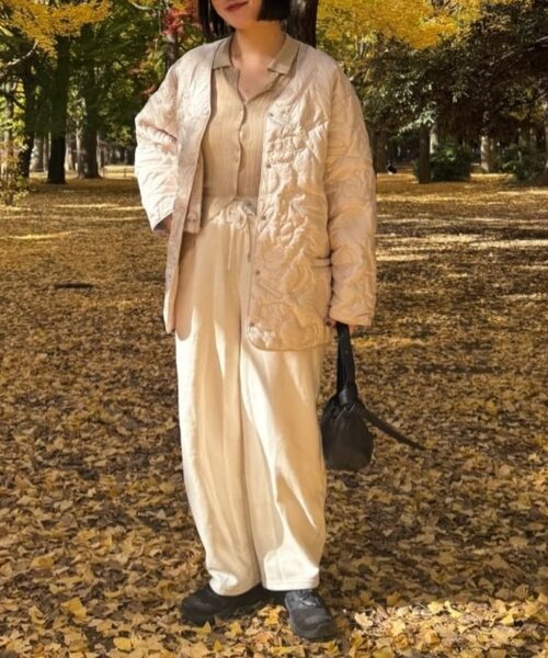 ear PAPILLONNER（イアパピヨネ）の「《WEB限定カラーあり》楽器柄/スポーツ柄/キルティングジャケット/アウター【SUM1 STYLE(スミスタイル)】（その他アウター・レディース・ブラウン/カーキ/アイボリー/ブラック系その他/ブラック・FREE）」の12枚目の写真