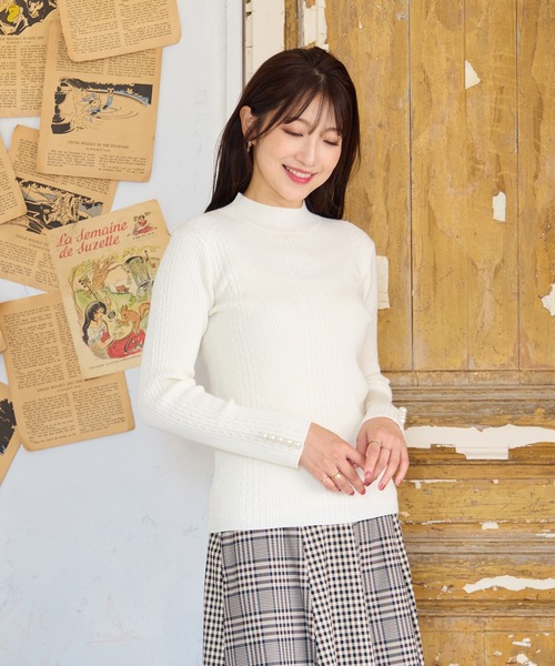 Rose Tiara（ローズティアラ）の「【定番人気アイテム】リブニット（ニット/セーター・レディース・ピンク/ブラック/オフホワイト/グレー・38/46/42）」の2枚目の写真