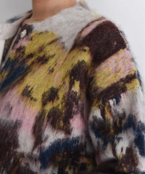 Eimee Law（エイミーロウ）の「アートJQシャギーニットカーデ