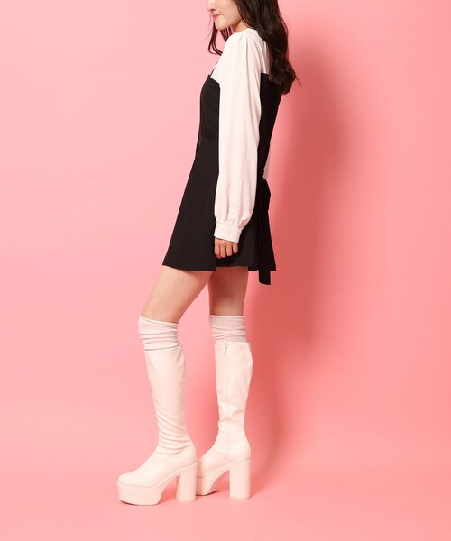 cs T&P(シーエスティーアンドピー)の「厚底プレーンブーツ(ブーツ・レディース・ホワイト/アイボリー/ブラック/ブラック系8・S/M/L/LL)」の7枚目の写真