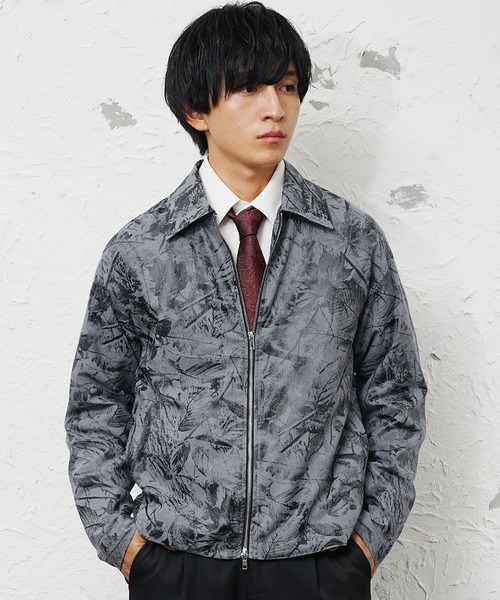 MinoriTY(マイノリティ)の「【MinoriTY】裏地付きショート丈ダブルジップツリーカモブルゾン メンズ ジャケット 秋服 春服 短丈(ブルゾン・メンズ・チャコール/ベージュ・M/L)」の4枚目の写真