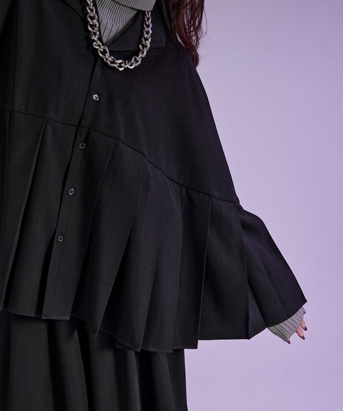 Ellno Loset(エルノロゼット)の「プリーツポンチョシャツ(シャツ/ブラウス・メンズ・ブラック/ボルドー・SMALL/MEDIUM/LARGE)」の8枚目の写真