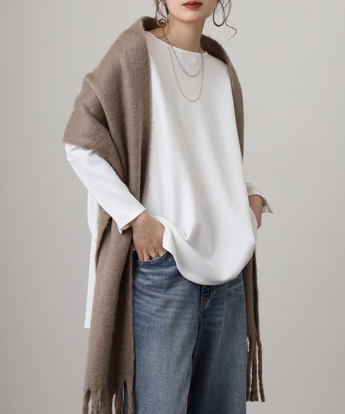 OMNES（オムネス）の「ソフトダンボールニット袖口パールボタンドルマンプルオーバー（Tシャツ/カットソー・レディース・ブラック/オフホワイト・FREE）」の11枚目の写真