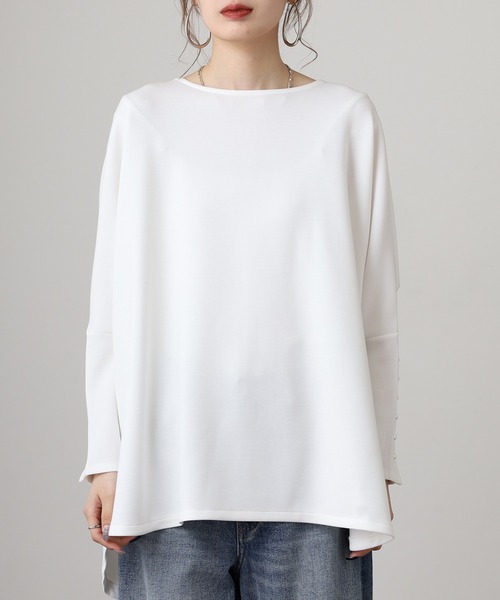 OMNES（オムネス）の「ソフトダンボールニット袖口パールボタンドルマンプルオーバー（Tシャツ/カットソー・レディース・ブラック/オフホワイト・FREE）」の9枚目の写真