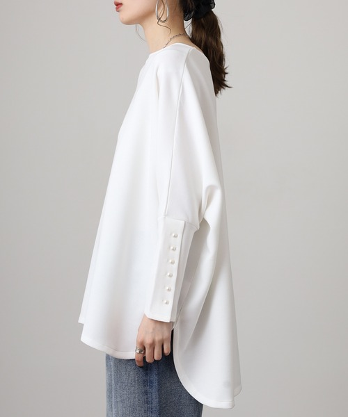 OMNES（オムネス）の「ソフトダンボールニット袖口パールボタンドルマンプルオーバー（Tシャツ/カットソー・レディース・ブラック/オフホワイト・FREE）」の8枚目の写真