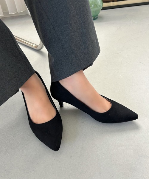 31 Sons de mode(トランテアン ソン ドゥ モード)の「跳べるパンプス ミドルヒール/R-3202(パンプス・レディース・レッド/グリーン/オレンジ/ネイビー/ベージュ/ブラック系その他3/ブラック系その他/ブラック・34/35/36/37/38/40/41/42/39/33/43)」の1枚目の写真