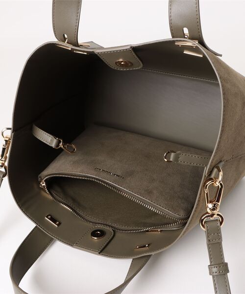 CHARLES & KEITH（チャールズ & キース）の「Shania シャナイア ダブル