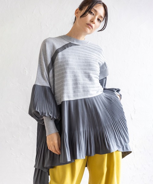 OSMOSIS（オズモーシス）の「プリーツ切替ニットプルオーバー（ニット/セーター・レディース・ダークグレー/ライトグレー/ブラック・ONE SIZE）」の13枚目の写真