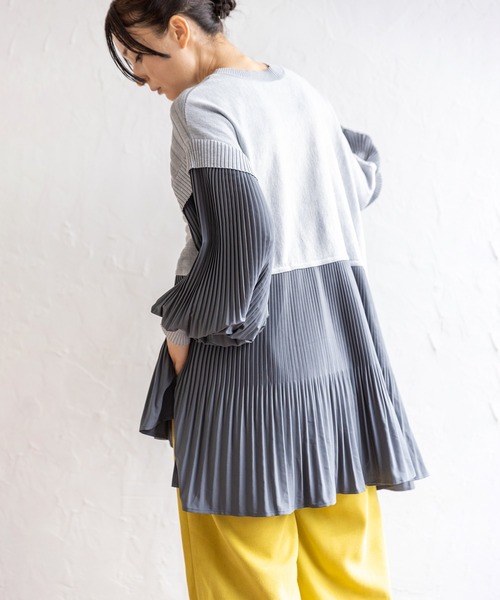 OSMOSIS（オズモーシス）の「プリーツ切替ニットプルオーバー（ニット/セーター・レディース・ダークグレー/ライトグレー/ブラック・ONE SIZE）」の12枚目の写真