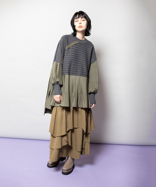 OSMOSIS（オズモーシス）の「プリーツ切替ニットプルオーバー（ニット/セーター・レディース・ダークグレー/ライトグレー/ブラック・ONE SIZE）」の17枚目の写真