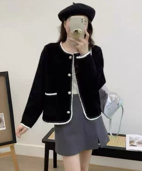 STAY MOTION（ステイモーション）の「パールボタンカーディガン［韓国ファッション フェミニン 上品］≪AW新作≫（カーディガン/ボレロ・レディース・ブラック/オフホワイト・F）」の5枚目の写真