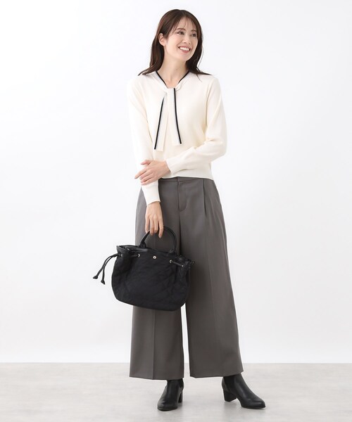 Reflect(リフレクト)の「【ショルダー付き/コーディネートのアクセントに◎】キルティングバッグ(トートバッグ・レディース・ブラック/ダークブラウン/ベージュ系・00)」の17枚目の写真
