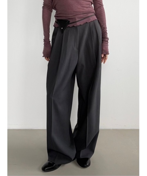 Didot.showroom（ディドット ショールーム）の「ツータックワイドスラックス（スラックス・レディース・ブラック/チャコール/ベージュ/ブラウン・S/M）」の3枚目の写真