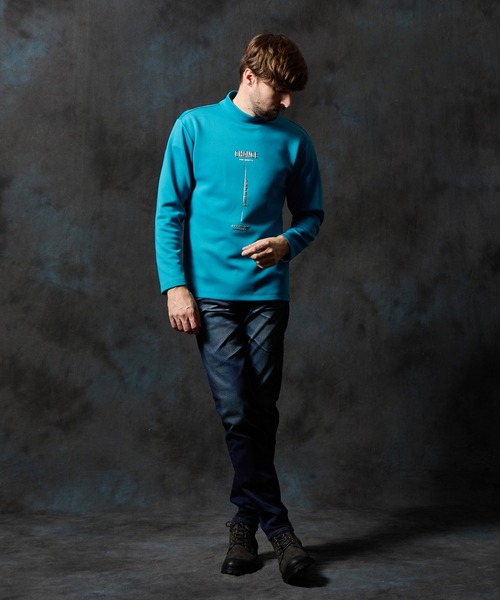 ストレッチポンチジェルプリントモックネックプルオーバー（Tシャツ