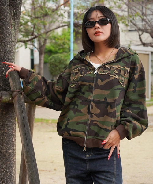 GUIDER(ガイダー)の「【GUIDER】カモフラージュ フリンジアップリケ ZIP フーディー / Camouflage Fringe Applique ZIP Hoodie(パーカー・メンズ・カモフラージュ/ベージュ系・M/XL/L)」の6枚目の写真