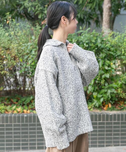 EKAL（エカル）の「鹿子編みスキッパー衿ニット（ニット/セーター・レディース・ベージュ/チャコールグレー/グレー・ONE）」の5枚目の写真