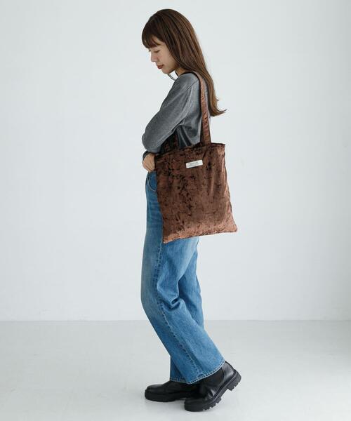 URBAN RESEARCH Sonny Label（アーバンリサーチサニーレーベル）の「クラッシュベロアトートバッグ（トートバッグ・レディース・ベージュ/ブルー系その他/ブラウン・ONE）」の17枚目の写真