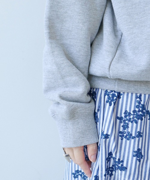 PAR ICI（パーリッシィ）の「A splashy hellow to the poooooool !!! スウェットプルオーバー（スウェット・レディース・イエロー/グレー/ブルー・FREE）」の22枚目の写真