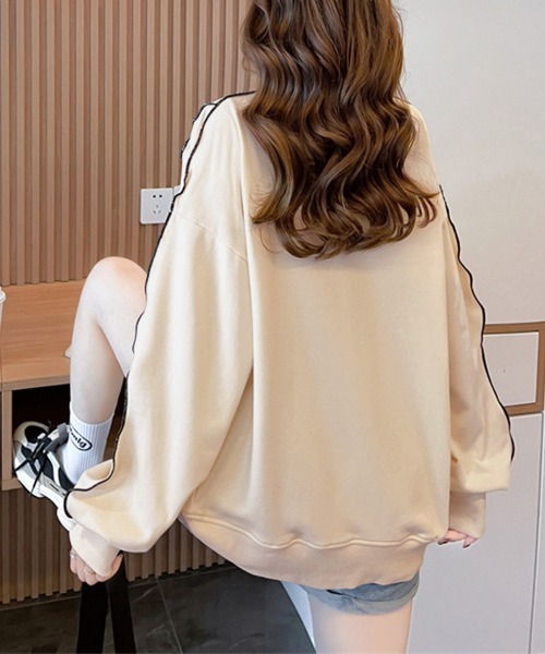 Miniministore（ミニミニストア）の「ステッチスウェット ゆったり トレーナー（スウェット・レディース・ブラック/グレー/ベージュ・FREE）」の14枚目の写真