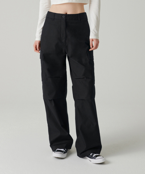 MUSINSA STANDARD WOMAN（ムシンサスタンダードウーマン）の「ウィメンズワイドカーゴパンツ[ブラック]（スウェットパンツ・レディース・その他・30/24/25/26/27/28/29）」の3枚目の写真