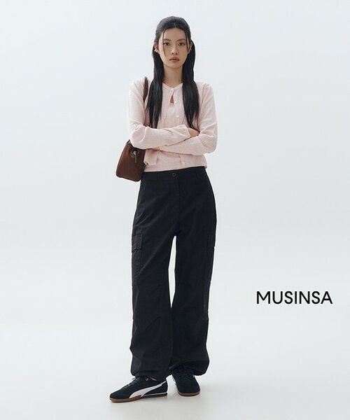 MUSINSA STANDARD WOMAN（ムシンサスタンダードウーマン）の「ウィメンズワイドカーゴパンツ[ブラック]（スウェットパンツ・レディース・その他・30/24/25/26/27/28/29）」の21枚目の写真