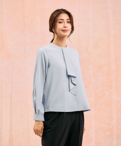 GLOBAL WORK（グローバルワーク）の「キレイつづくボウタイ風ブラウス/581015（シャツ/ブラウス・レディース・オフホワイト/グレイッシュベージュ/サックスブルー/ラベンダー・SMALL/MEDIUM/LARGE/X-LARGE）」の9枚目の写真