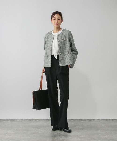 GLOBAL WORK（グローバルワーク）の「キレイつづくボウタイ風ブラウス/581015（シャツ/ブラウス・レディース・オフホワイト/グレイッシュベージュ/サックスブルー/ラベンダー・SMALL/MEDIUM/LARGE/X-LARGE）」の19枚目の写真