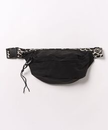 ［ALTROSE/アルトローズ］500mlペットボトル収納可！ゼブラ ヒョウ レオパード アニマル柄 ショルダーストラップ ナイロン ボディバッグ