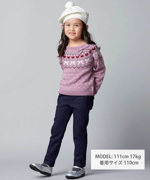 BeBe（ベベ）の「デニムムートン裏ファーリボンポイントスリムロングパンツ（デニムパンツ・キッズ・ブラック/ネイビー・120cm/100cm/130cm/110cm/140cm/150cm）」の4枚目の写真