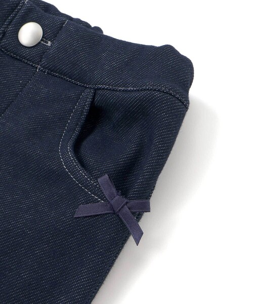 BeBe（ベベ）の「デニムムートン裏ファーリボンポイントスリムロングパンツ（デニムパンツ・キッズ・ブラック/ネイビー・120cm/100cm/130cm/110cm/140cm/150cm）」の12枚目の写真