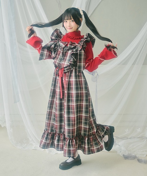 kutir（クティール）の「【クティールとレトロ】SET着用可　２WAYベロアリボンチェックジャンパースカート（ジャンパースカート・レディース・レッド/パープル/オレンジ/グリーン・MEDIUM/SMALL）」の3枚目の写真